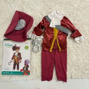 Pre-Owend 12-18 Month Disney Baby Halloween Costume Captain Hook